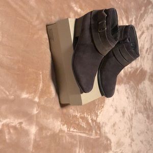 Clarks shoes